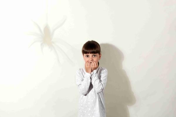 cara mengatasi ketakutan anak