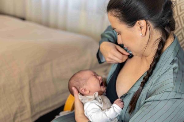 bayi baru lahir tidak mau menyusu