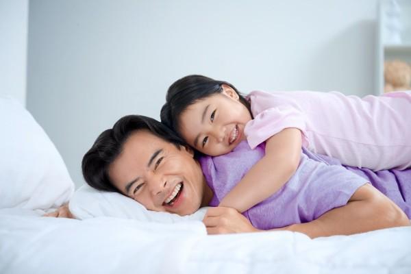 Peran Ayah Penting untuk Tumbuh Kembang Anak Optimal