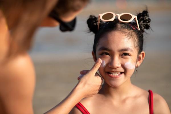 5-cara-memilih-sunscreen-anak-yang-tidak-semua-orang-tahu