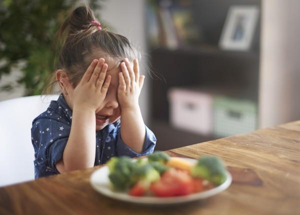 Multivitamin Anak untuk Picky Eater dan GTM: Apa yang Perlu Diperhatikan?