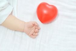 /artikel/jangan-larang-anak-pakai-tangan-kiri/'s thumbnail