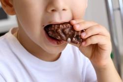 /artikel/makanan-dan-minuman-yang-tidak-boleh-dikonsumsi-anak/'s thumbnail