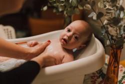 /artikel/kenapa-kulit-bayi-mudah-ruam-ini-cara-memilih-sabun-yang-tepat/'s thumbnail